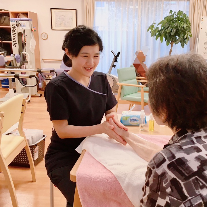 タッチングケアの様子