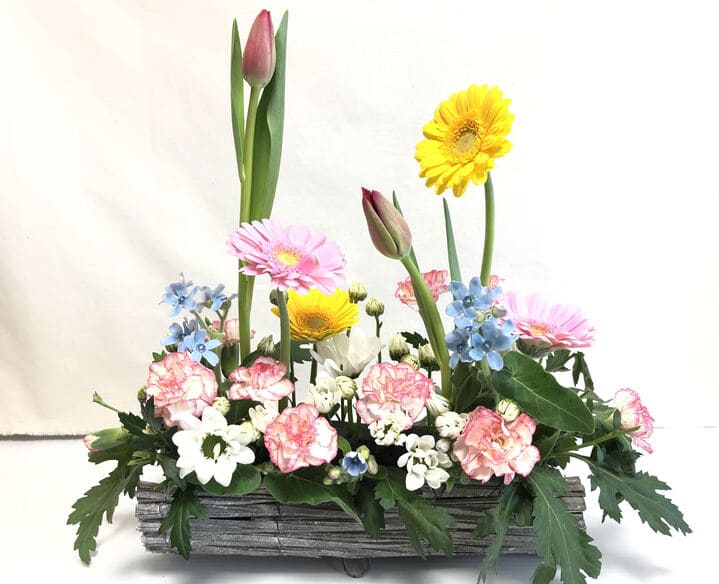 フラワーアレンジメント完成写真