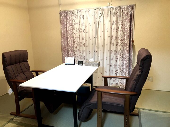 大阪・京都こころの発達研究所　葉_room