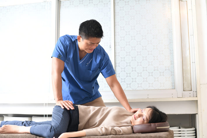 整骨院で働くには資格が必要？種類や取得方法を紹介
