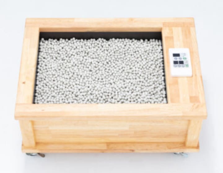 セラミックボール足温器