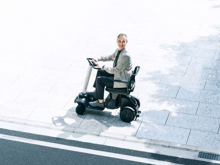 ハンドル型モビリティ