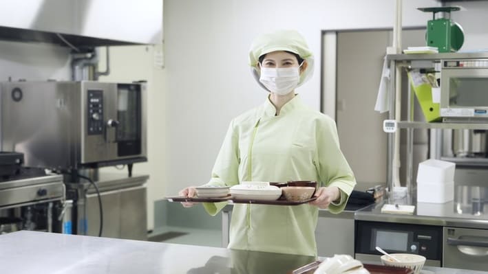 病院調理師とは？仕事内容・年収・資格の取得方法を紹介